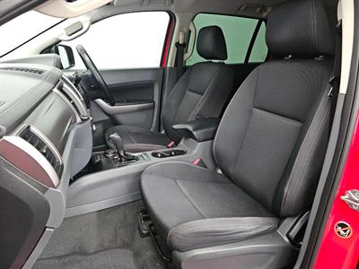 2018 Ford Everest - Thumbnail