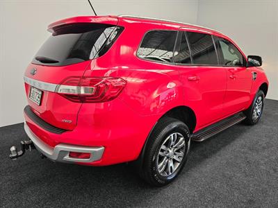 2018 Ford Everest - Thumbnail