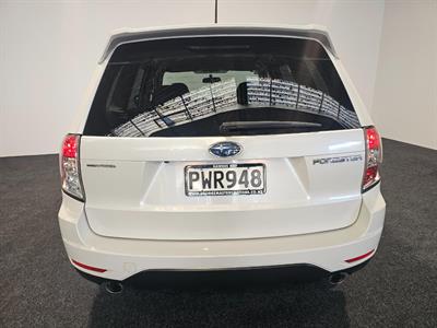 2011 Subaru FORESTER - Thumbnail