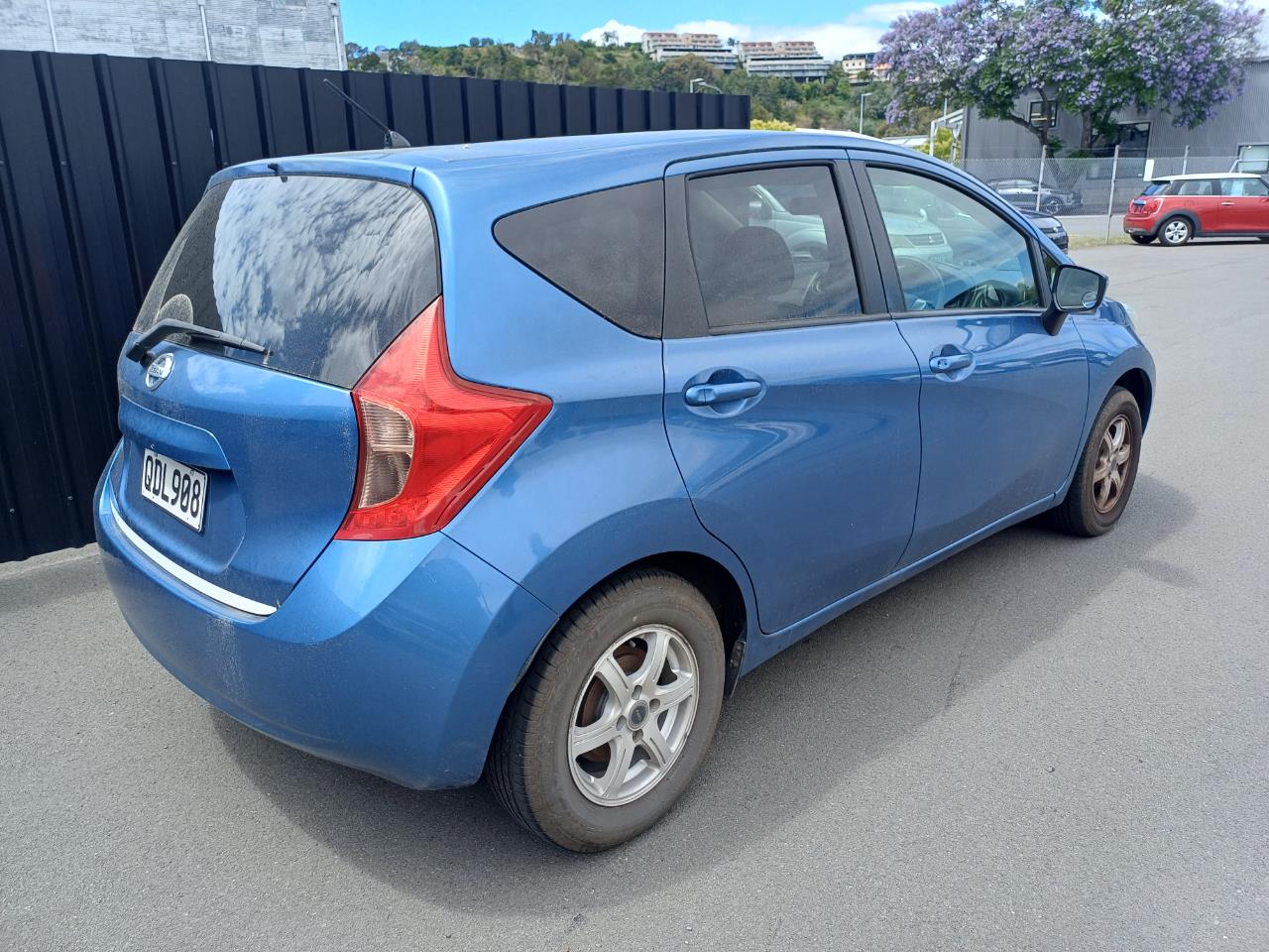 2017 Nissan NOTE