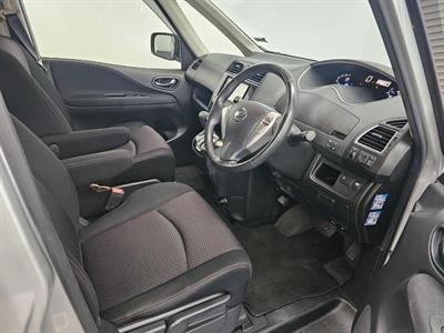 2012 Nissan SERENA - Thumbnail