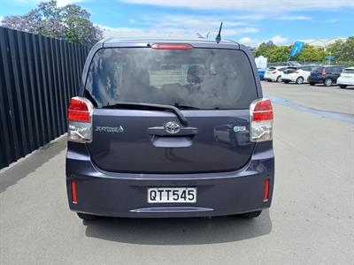 2014 Toyota SPADE - Thumbnail