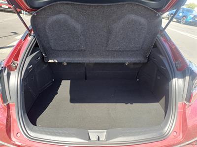 2017 Toyota C-HR - Thumbnail