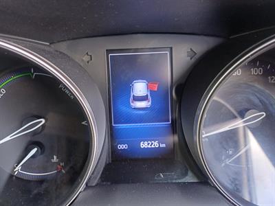 2017 Toyota C-HR - Thumbnail