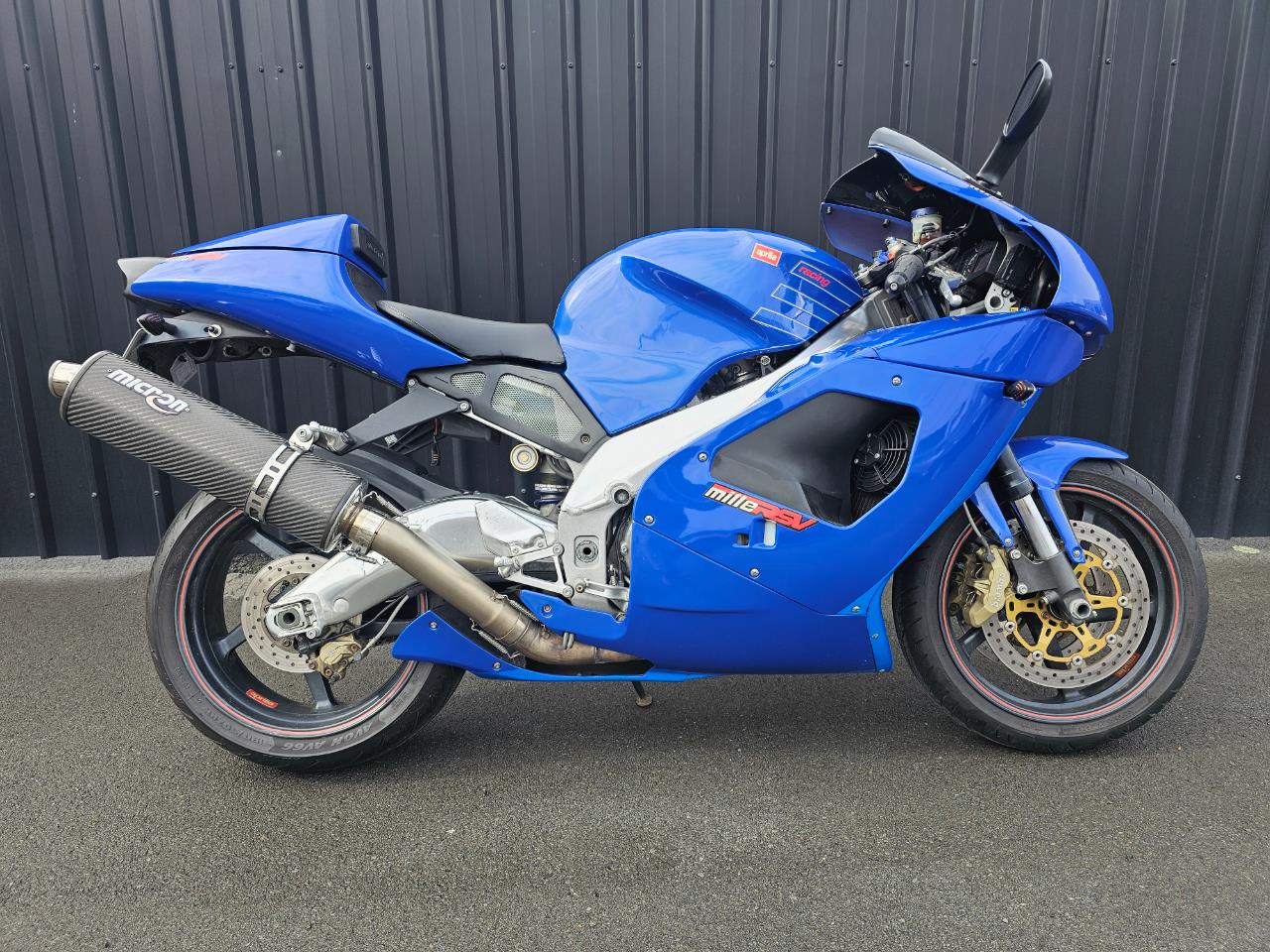 2002 Aprilia RSV1000