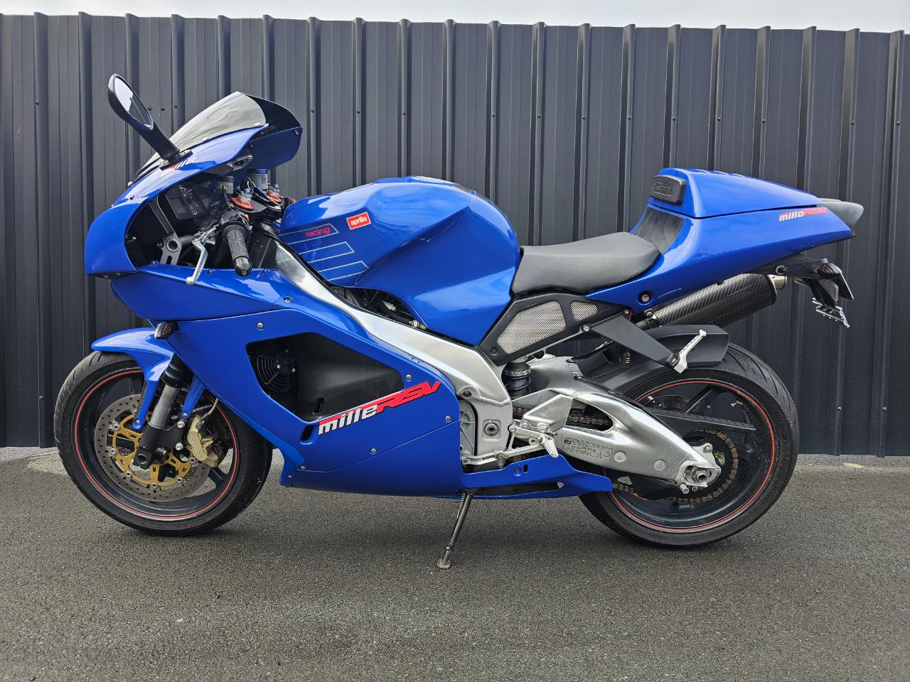 2002 Aprilia RSV1000