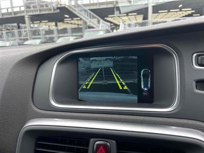 2015 Volvo V40 - Thumbnail