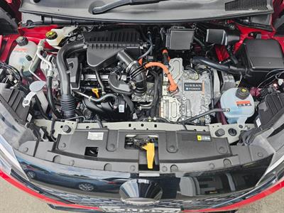 2023 Nissan AURA - Thumbnail