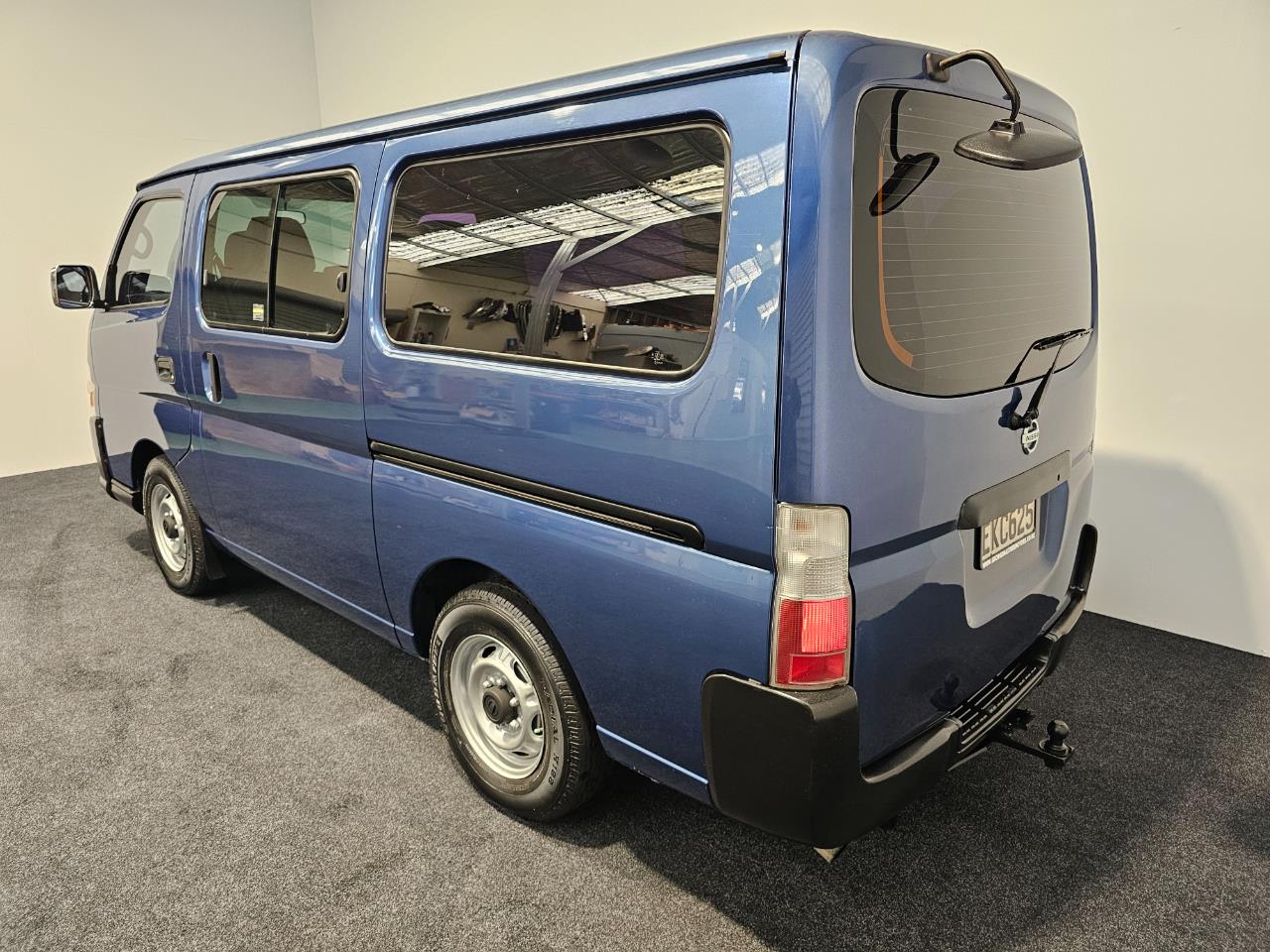 2008 Nissan Urvan