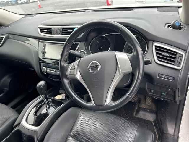 2017 Nissan X-TRAIL
