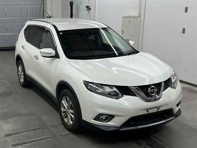 2017 Nissan X-TRAIL