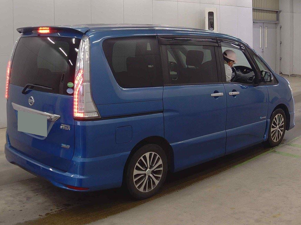 2015 Nissan SERENA