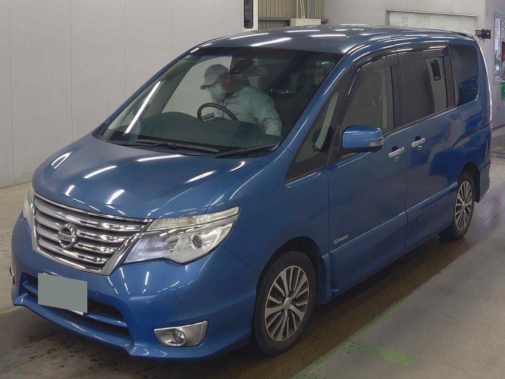 2015 Nissan SERENA