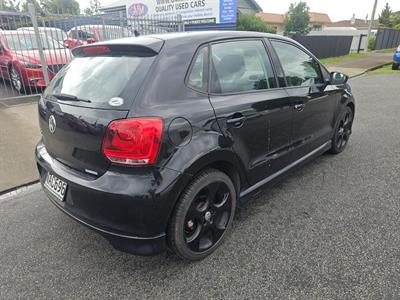 2010 Volkswagen Polo - Thumbnail