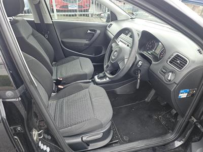 2010 Volkswagen Polo - Thumbnail