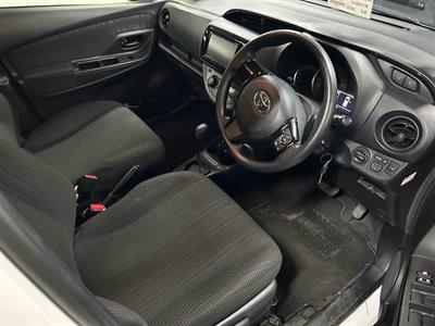 2020 Toyota Vitz - Thumbnail