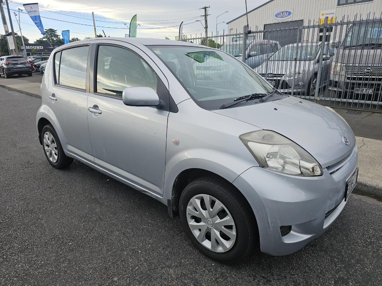 2008 Daihatsu Sirion