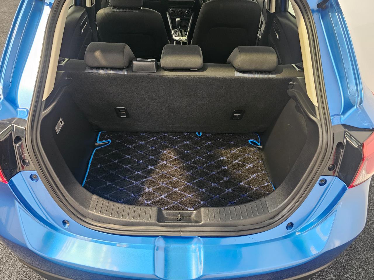 2015 Mazda DEMIO