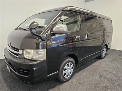 2009 Toyota Hiace - Thumbnail