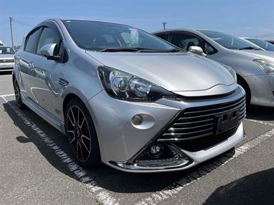 2015 Toyota AQUA - Thumbnail