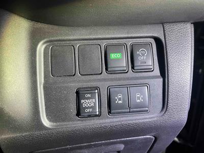 2017 Suzuki Landy - Thumbnail