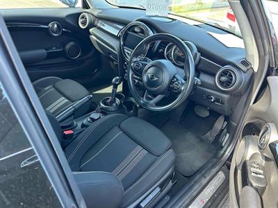 2015 Mini Cooper - Thumbnail