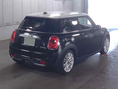 2015 Mini Cooper - Thumbnail