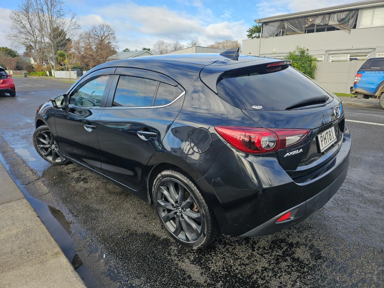 2015 Mazda AXELA