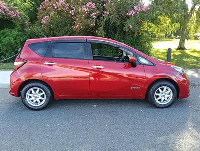 2016 Nissan NOTE - Thumbnail