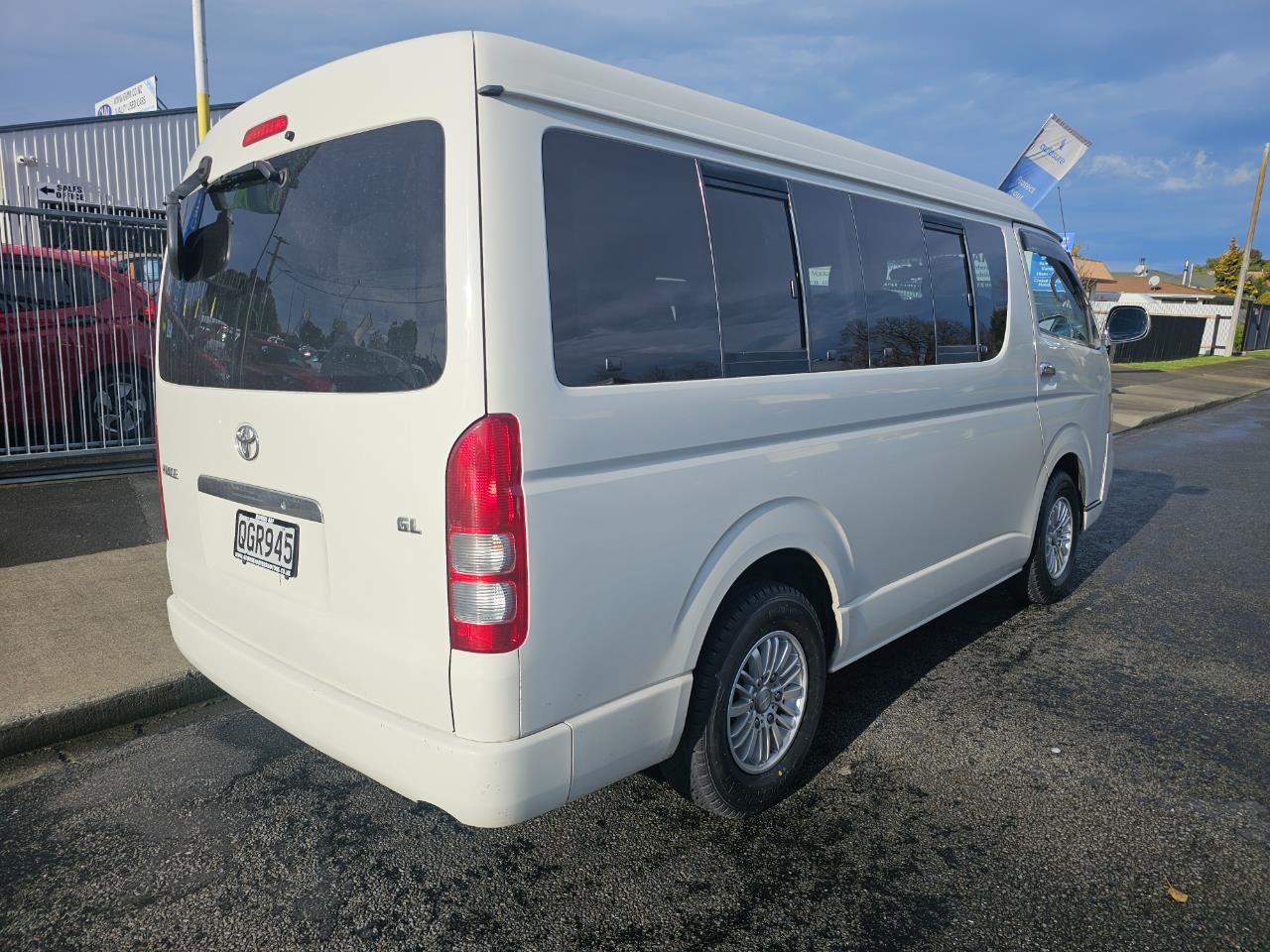 2010 Toyota Hiace