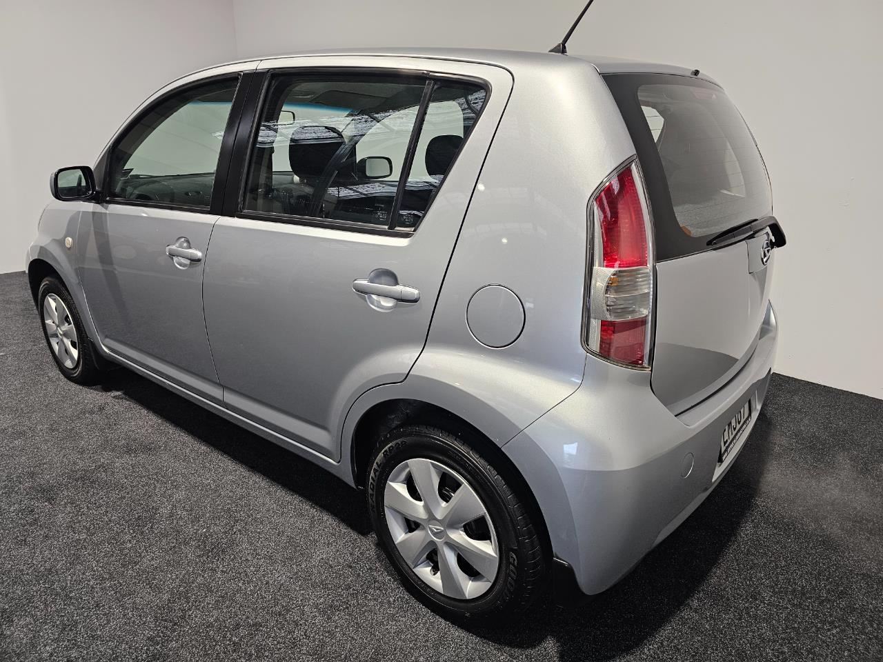 2008 Daihatsu Sirion