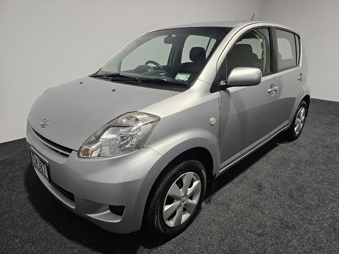 2008 Daihatsu Sirion